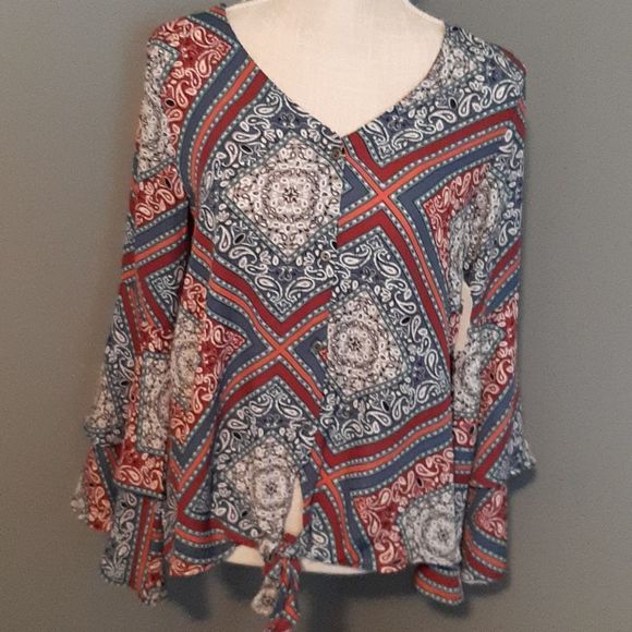 Altar'd State Womans Blouse with awesome bell sleeves - Picture 1 of 11